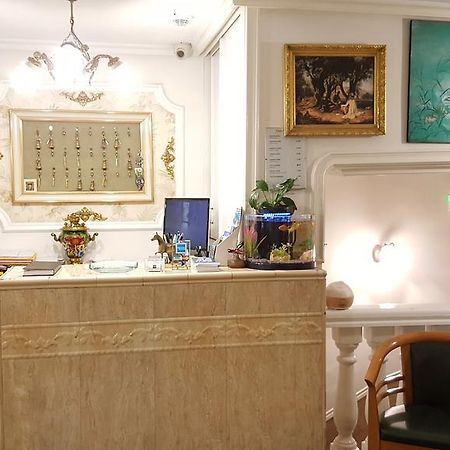 Hotel Relax Марсель Экстерьер фото