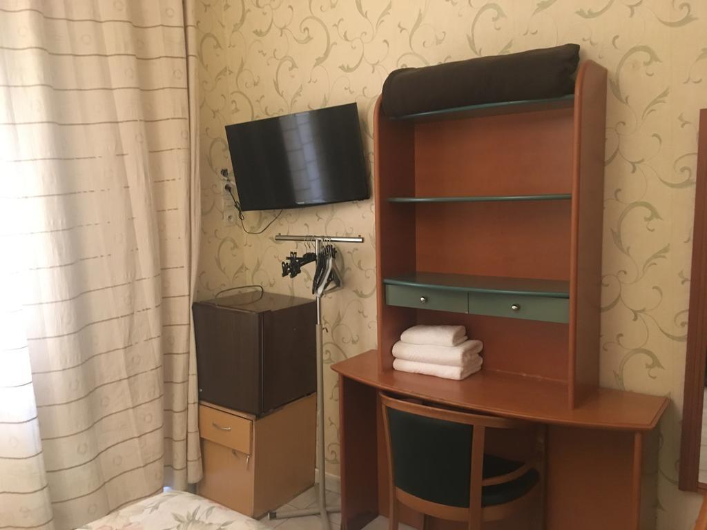 Hotel Relax Марсель Экстерьер фото